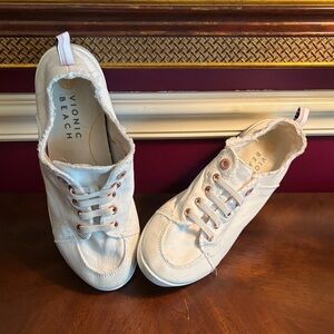 Vionic Women's white